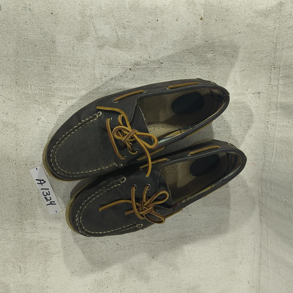 Bass Women's Size 8.5 Leather Lace Up Brown Slip Ons